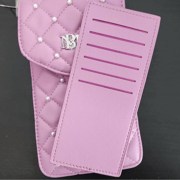 NWT Badgley Mischka Crossbody Phone Bag- Pearl Accents- Never Used​ - Picture 4 of 6
